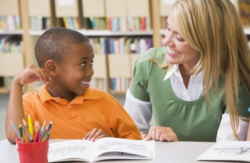 The role of the Speech Pathologist in developing literacy skills
